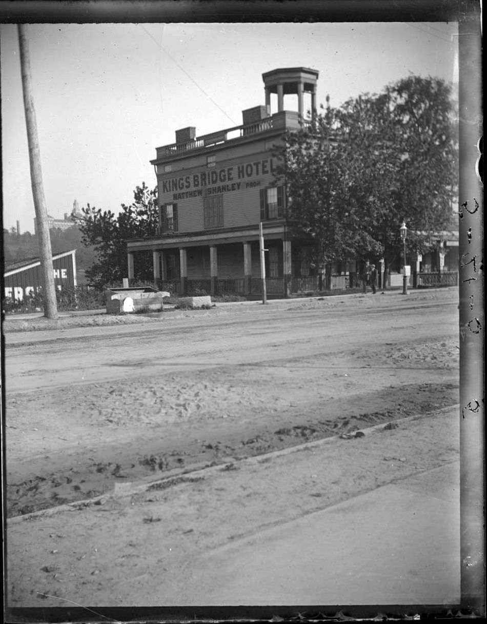 The Kingsbridge Hotel, Kingsbridge, Bronx, 1882.