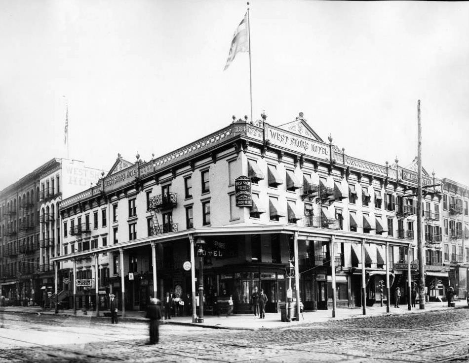 Manhattan: West Shore Hotel.