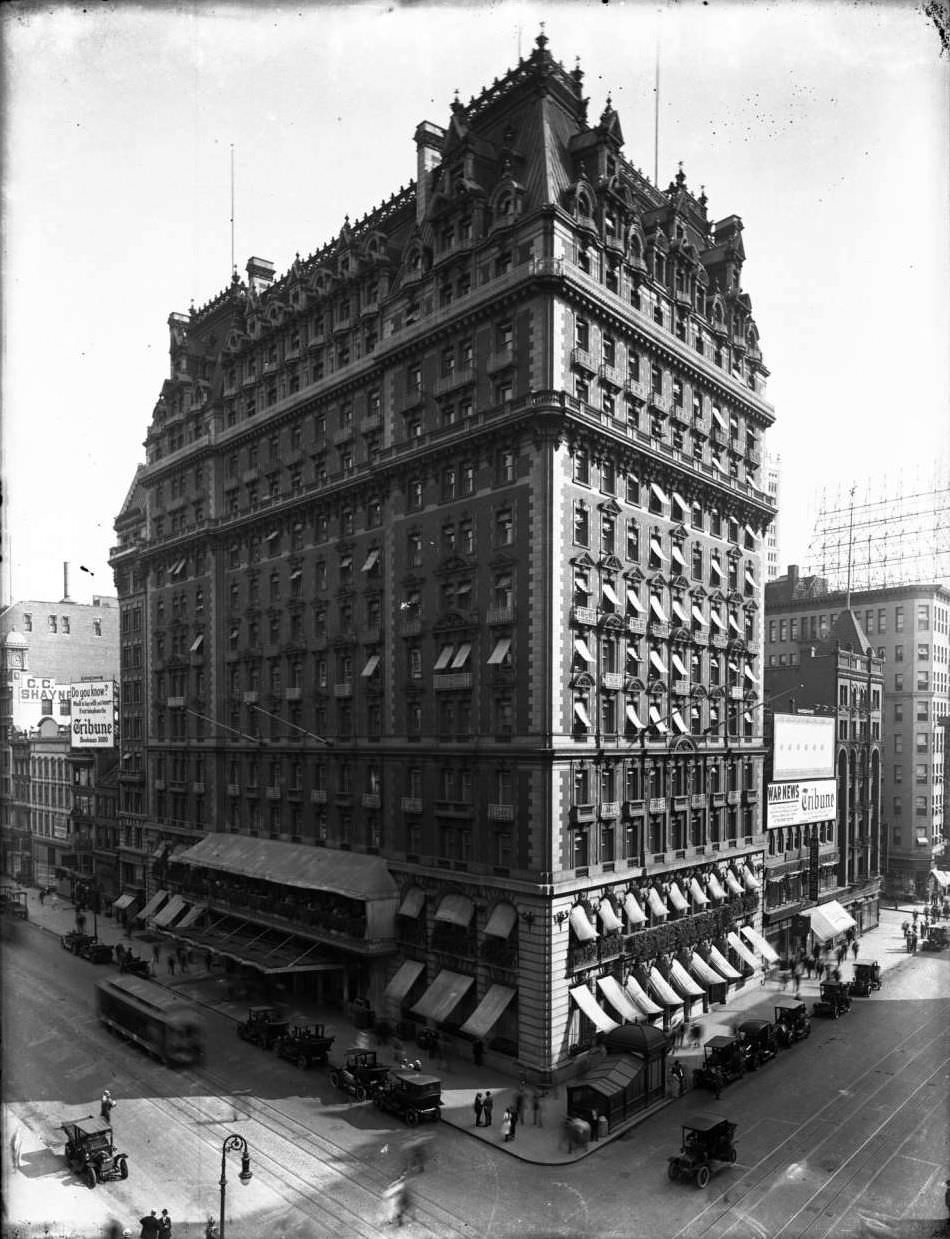 Knickerbocker Hotel, Broadway And 42Nd Street, 1914.