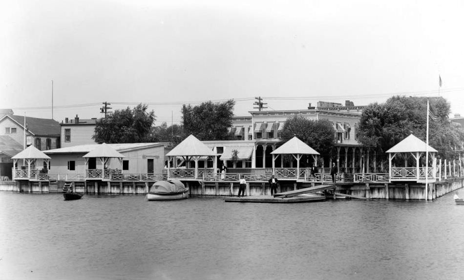 Brooklyn: Sheepshead Bay Rowing Club And Olagner'S Ocean View Hotel.