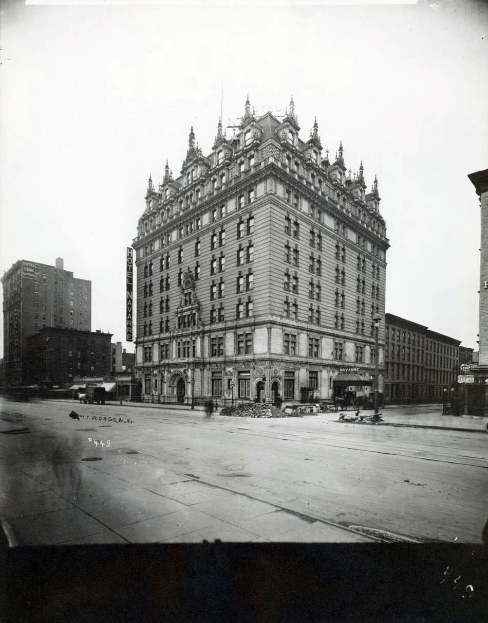Hotel Navarre, Seventh Avenue And 38Th Street, 1910.