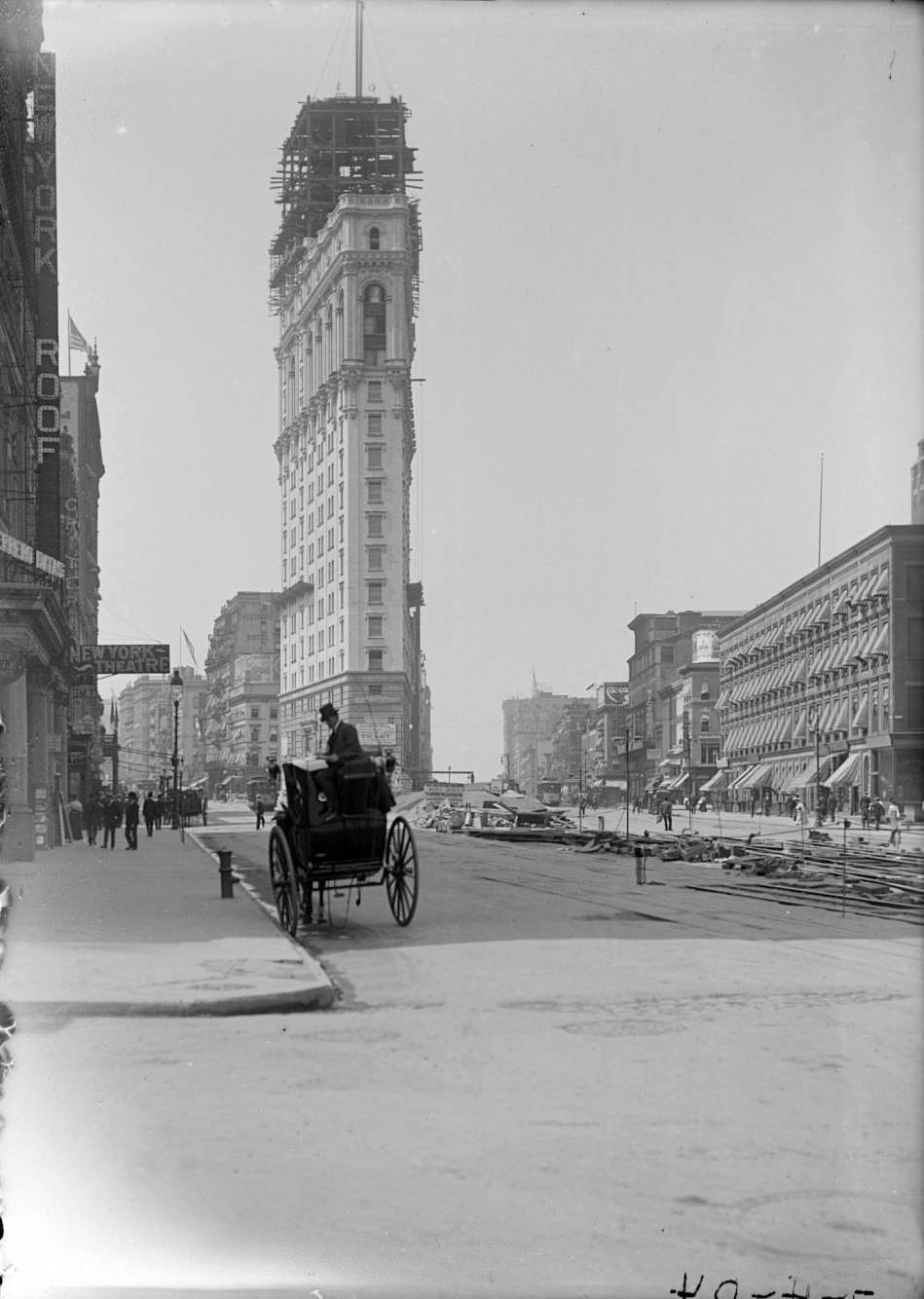 Unfinished New York Times Building, 1 Times Square, 1904.
