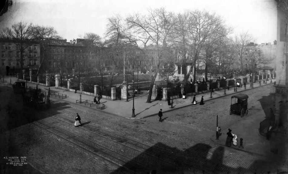 Hudson Park, Manhattan, 1903.