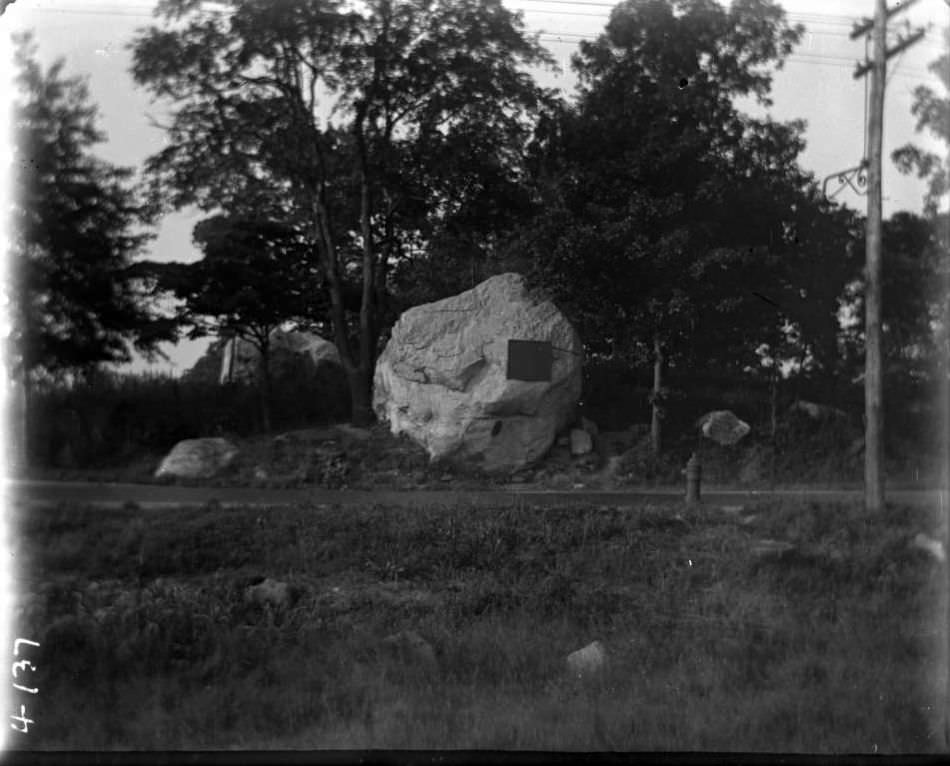 Glovers Rock, Pelham Bay Park, Bronx, 1910S.