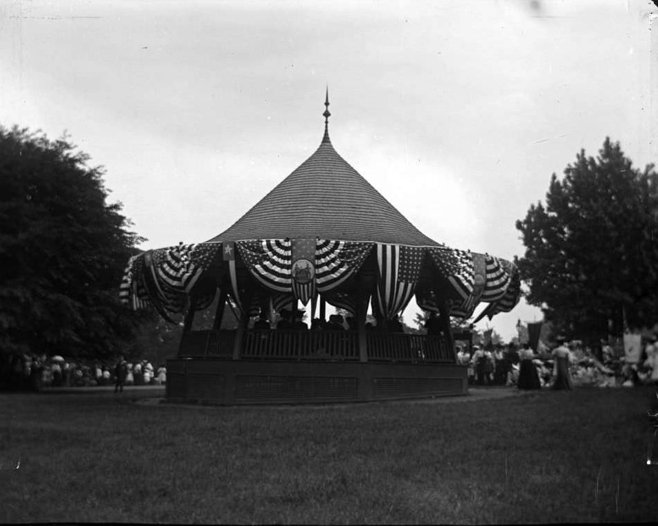 Pavilion Draped In Bunting At The Sunday Schools Parade In Claremont Park, Bronx, 1903.