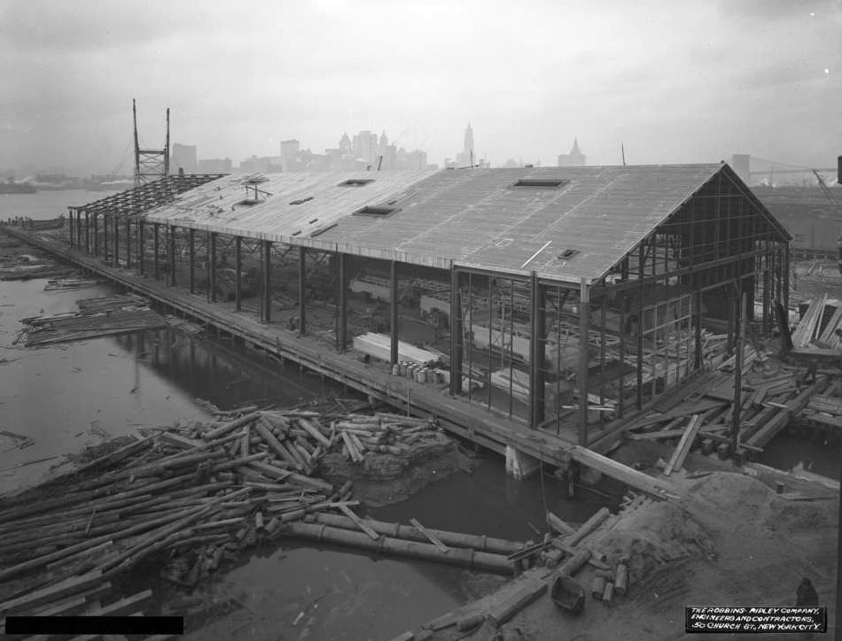 Pier 17, Joralemon Street, Brooklyn, Side View, 1917.