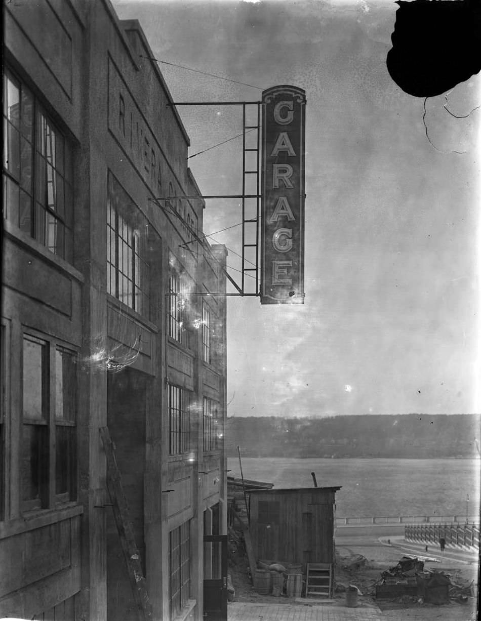 Riviera Garage At 624 W. 153Rd Street, 1917.