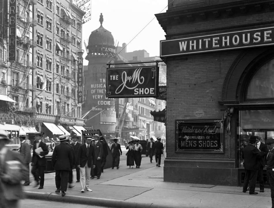 J &Amp;Amp; M Shoe, 1429 Broadway, 1916.