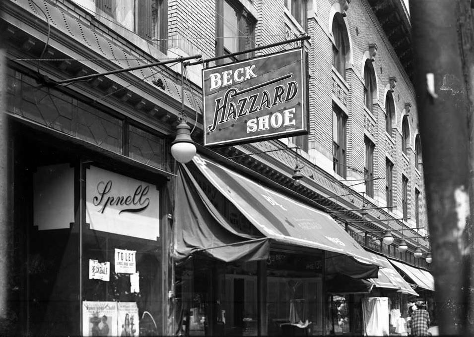 Beck Hazzard Shoe, 1918.