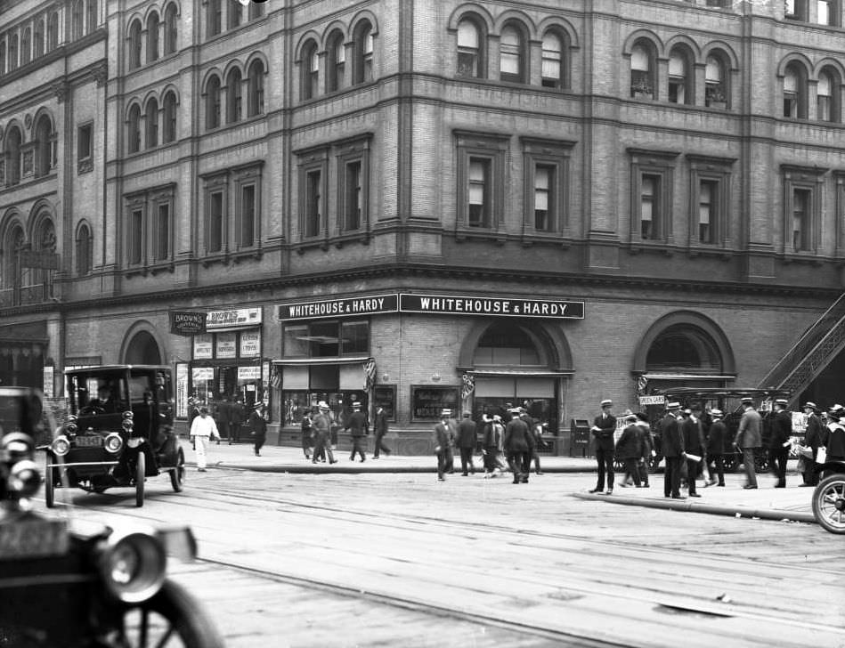 Storefront Of Whitehouse &Amp;Amp; Hardy, 1429 Broadway At 40Th Street, 1916.
