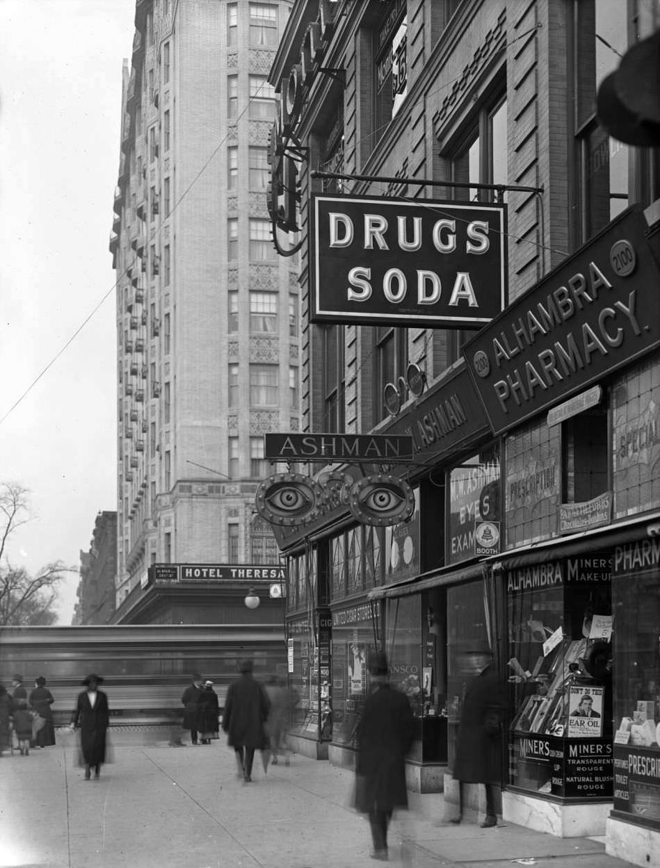 Drugs/Soda Alhambra Pharmacy, 2100 Seventh Avenue, 1917.