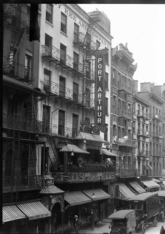The Port Arthur Restaurant, 9 Mott Street, Chinatown, 1919.