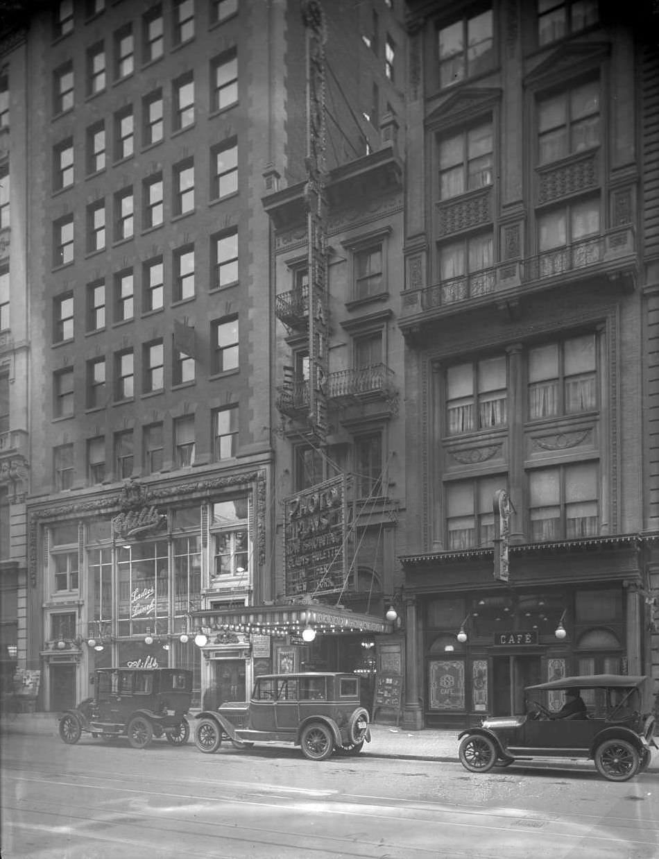 Savoy Theatre, 112 W. 34Th Street, 1917.