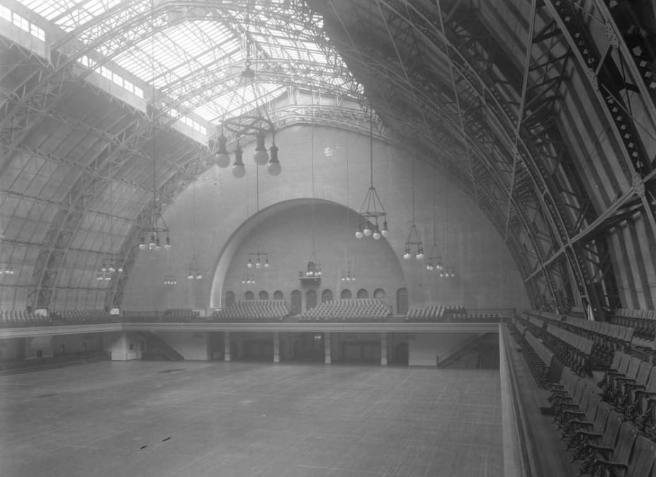 New York City: Interior Of The 69Th Regiment Armory, Lexington Avenue At E. 25Th Street, Ca. 1910.