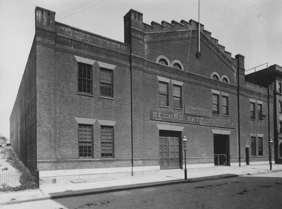 Manhattan: Second Battery Armory.