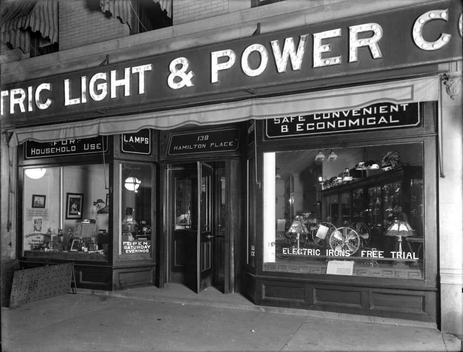 Electric Light &Amp;Amp; Power Co. Storefront At 138 Hamilton Place, Ca. 1913.