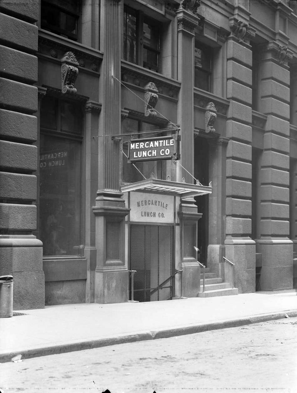 Mercantile Lunch Co. Sign At 84 Liberty Street, 1916.