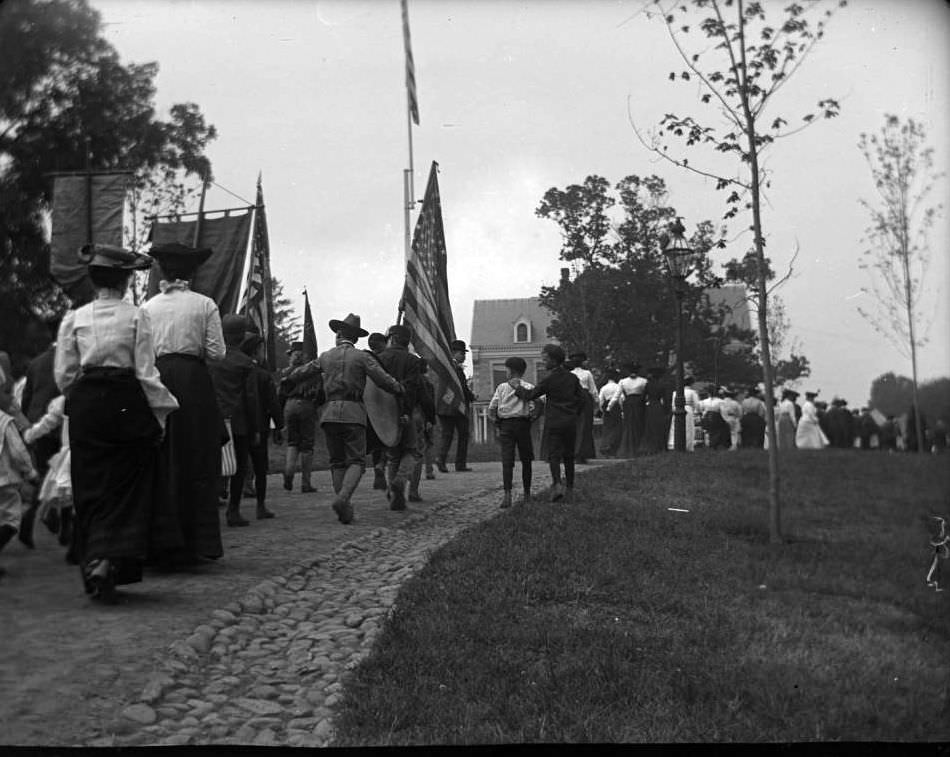 Sunday Schools Parade In Claremont Park Heading Toward The Zborowski Mansion, Bronx, 1903.