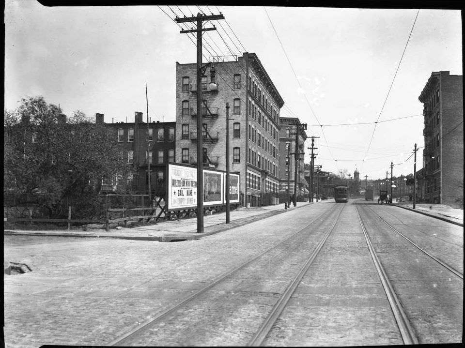 Walton Avenue And Tremont Avenue, Bronx, 1920.