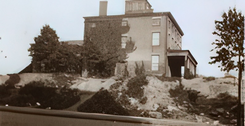 West Farms Road - East 167Th Street.
