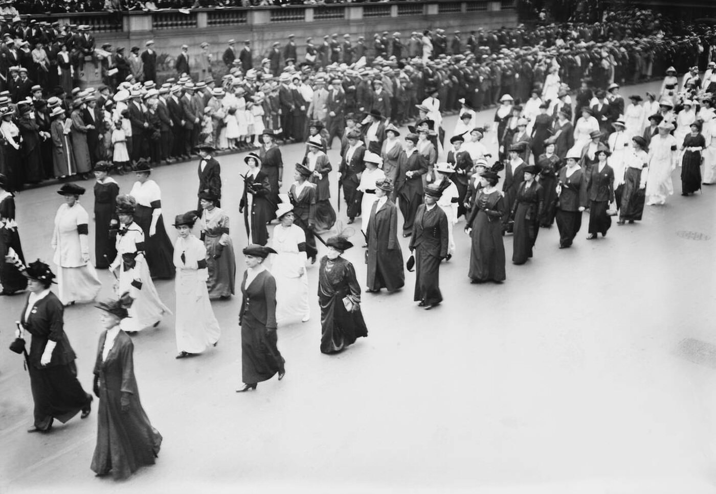 Women'S Peace Parade Shortly After The Start Of World War I, Fifth Avenue, New York City, August 29, 1914.