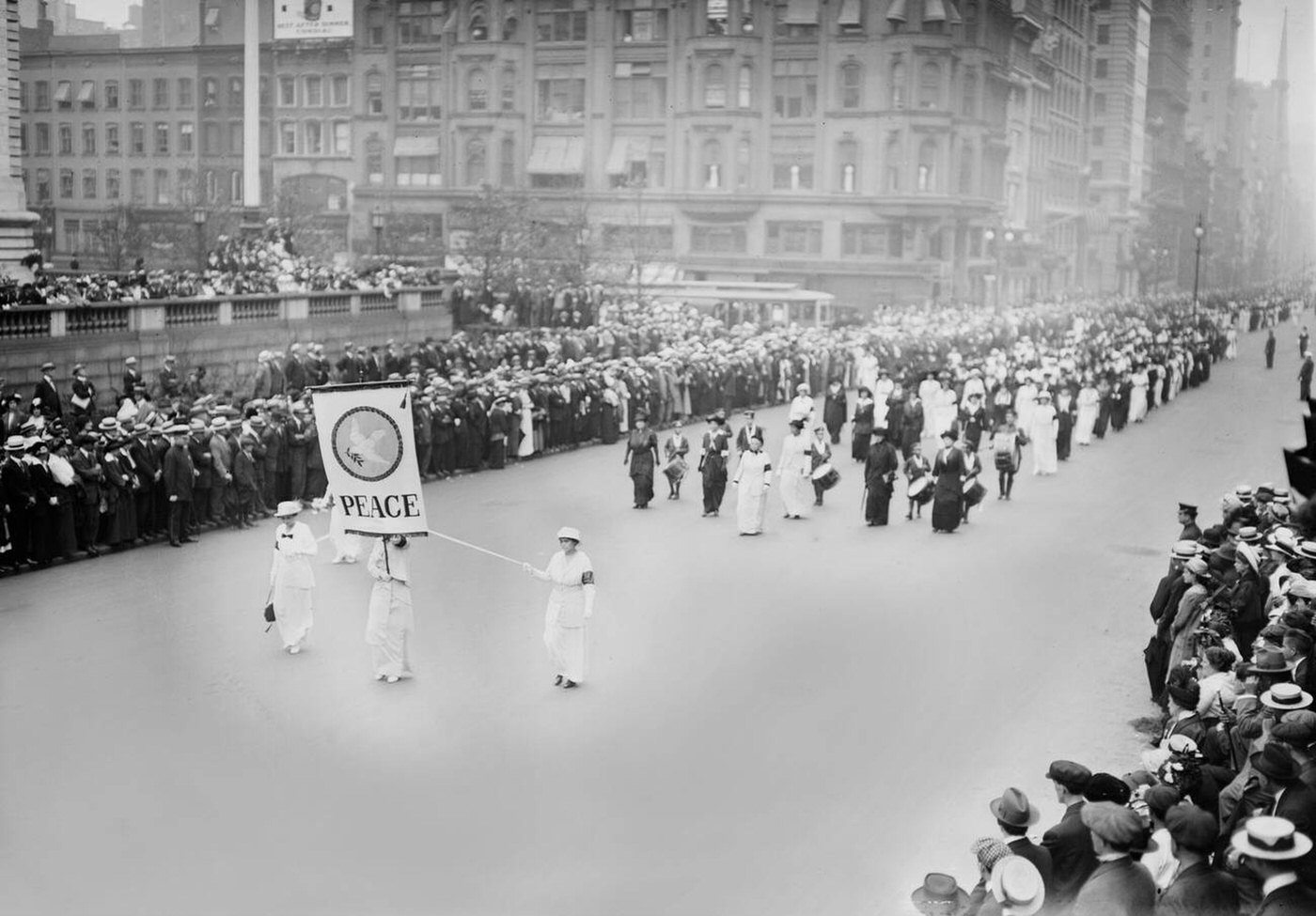 Women'S Peace Parade Shortly After The Start Of World War I, Fifth Avenue, New York City, August 29, 1914.