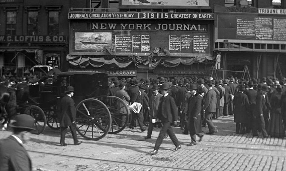 New York City Newspaper Buildings Early 1900S