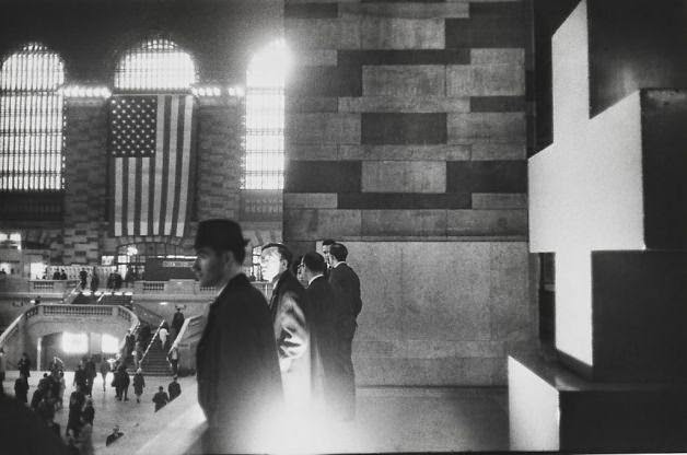 The Real Streets Of 1960S New York Through Stunning Vintage Scenes