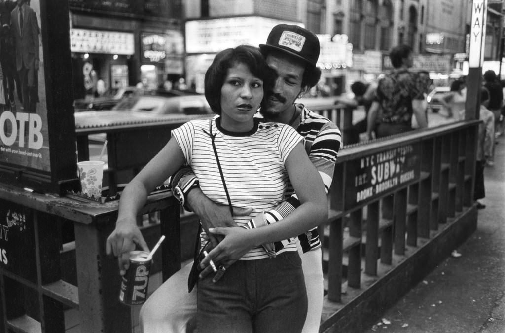 Crossroads Of Grit: Inside The Raw, Real Times Square Of The 1970S By Kenneth Siegel