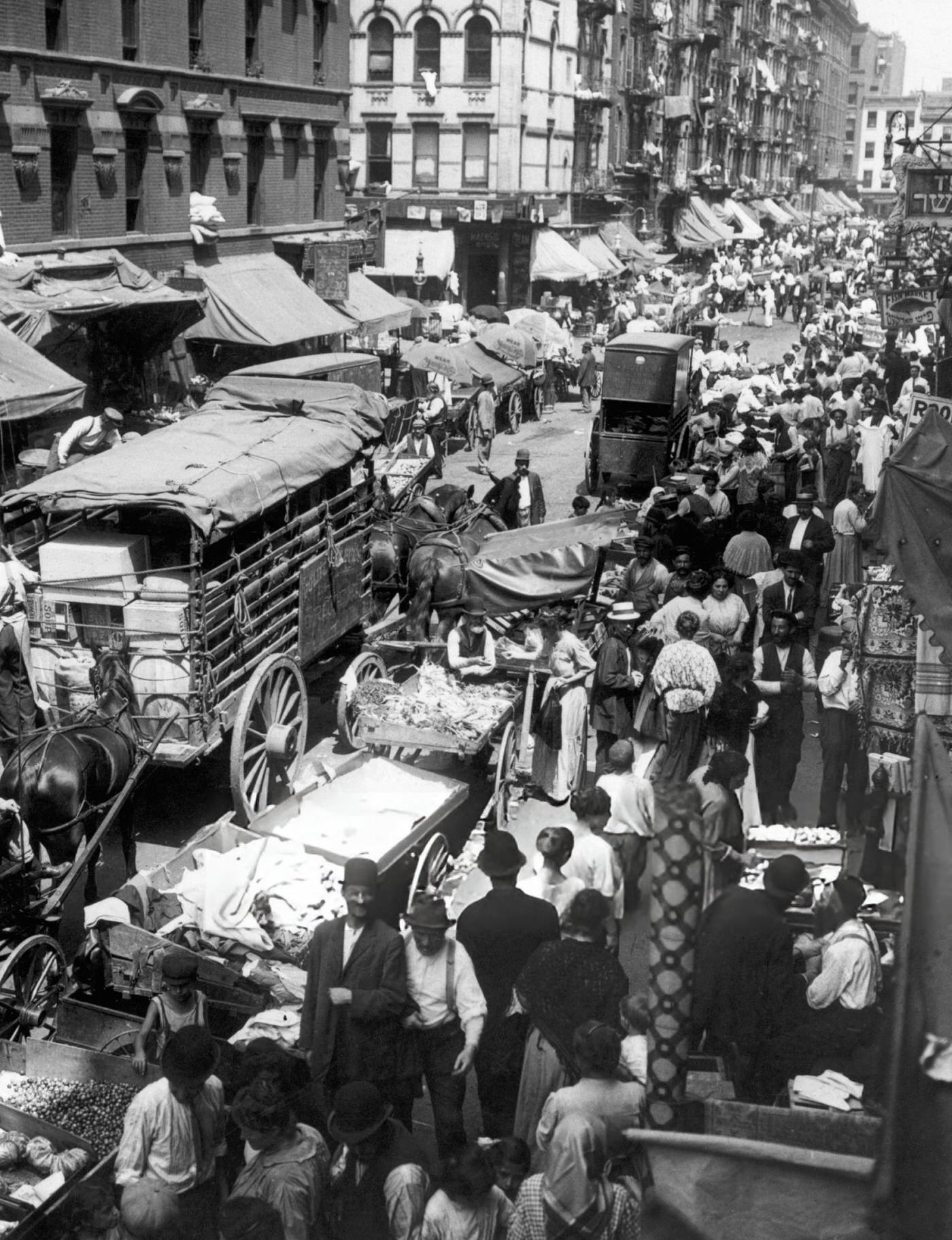 Street Markets Flourishing On The Lower East Side, 1900.