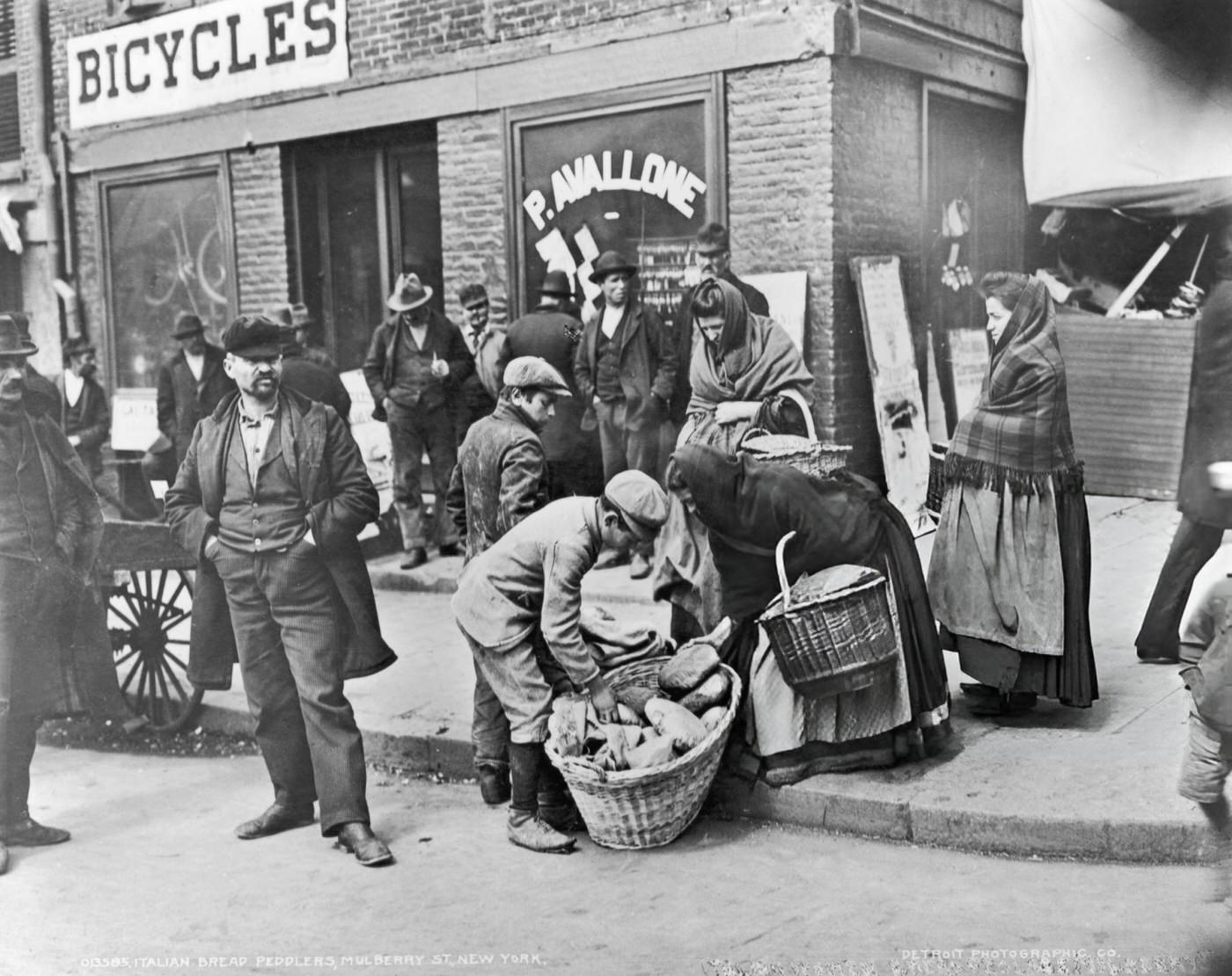 Italian Bread Peddlers In Mulberry Street, In The Little Italy Area, 1910.