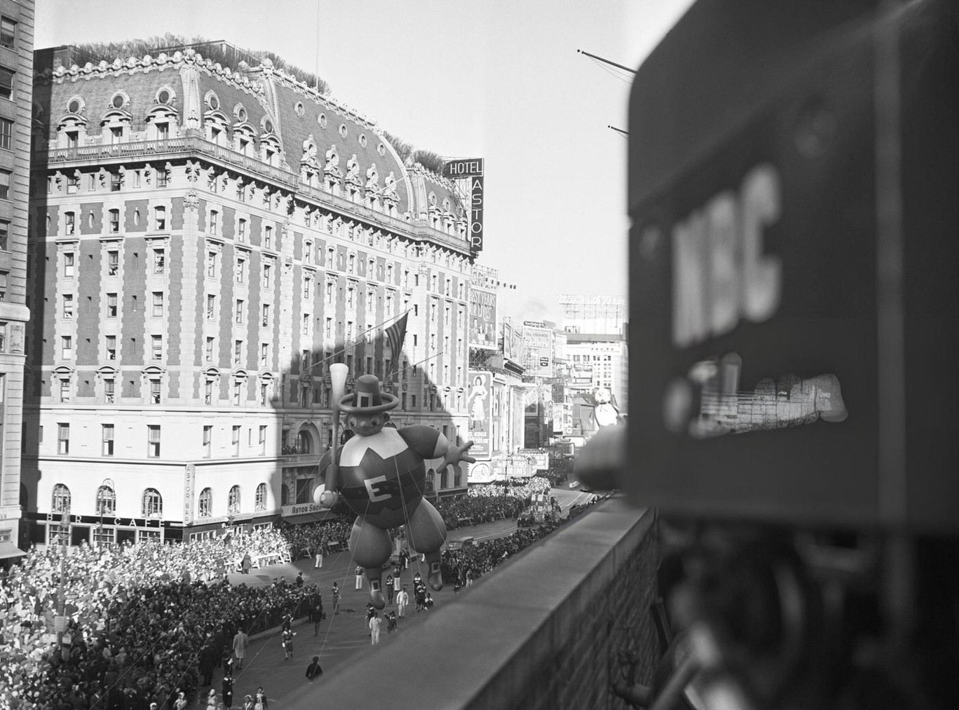 A Rooftop View Of The 'Pilgrim' Balloon In The 1946 Macy'S Thanksgiving Day Parade, New York City, 1946.