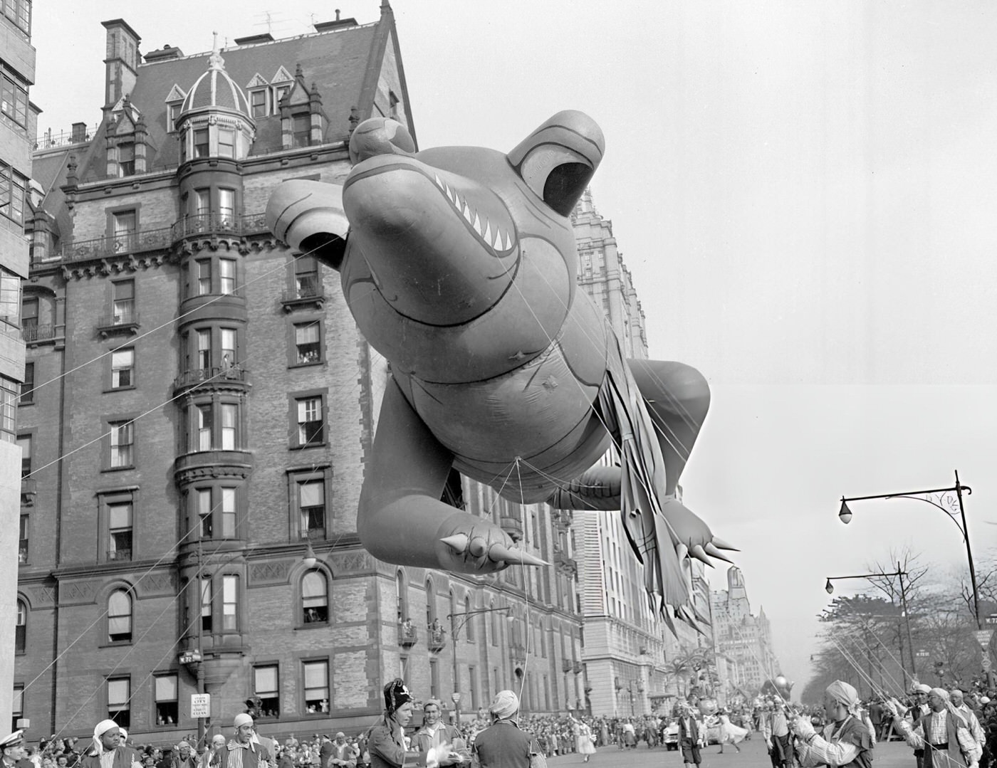 An Alligator Balloon Stays Aloft In Macy'S Thanksgiving Day Parade Despite A Punctured Leg, 1952.