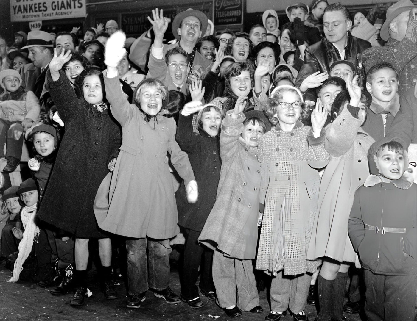 Youngsters Cheer Their Favorite Characters During The 27Th Annual Macy'S Thanksgiving Day Parade, 1956.