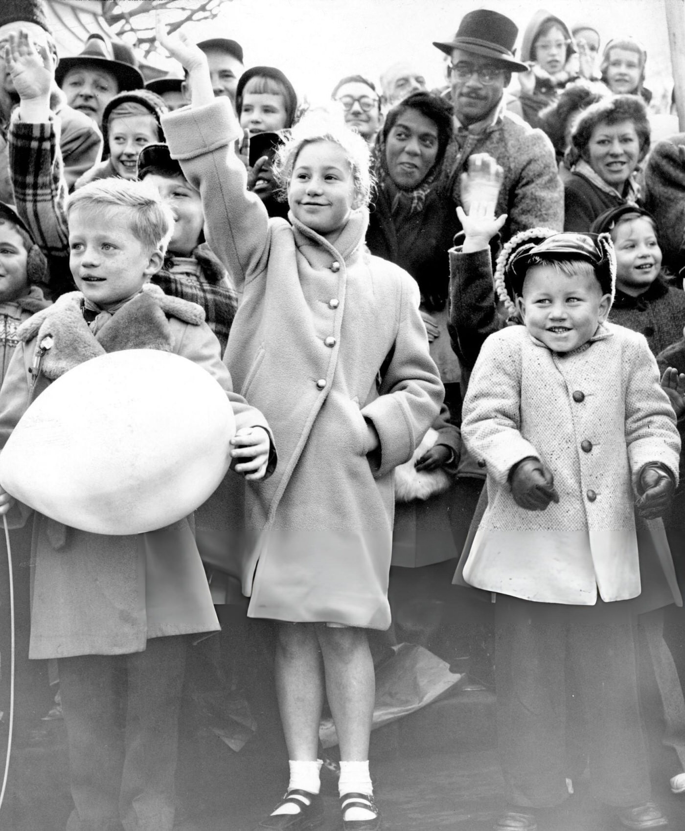 Children Enjoy Seeing Hopalong Cassidy In Macy'S Thanksgiving Day Parade, 1951.
