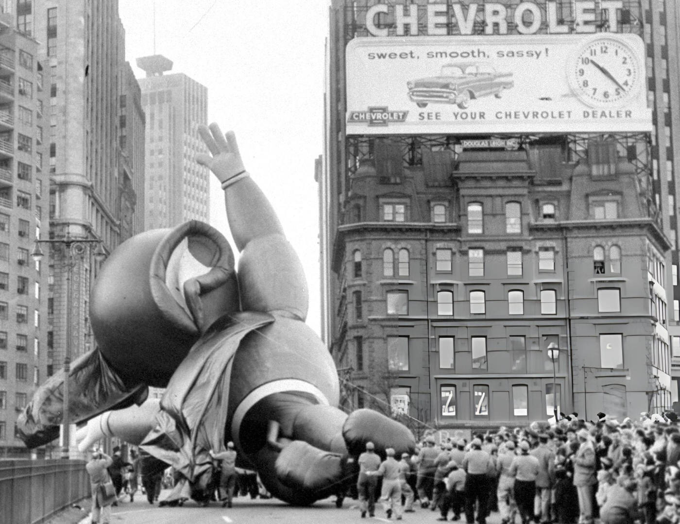 The Mighty Mouse Balloon Deflates At Columbus Circle During Macy'S Thanksgiving Parade, 1951.