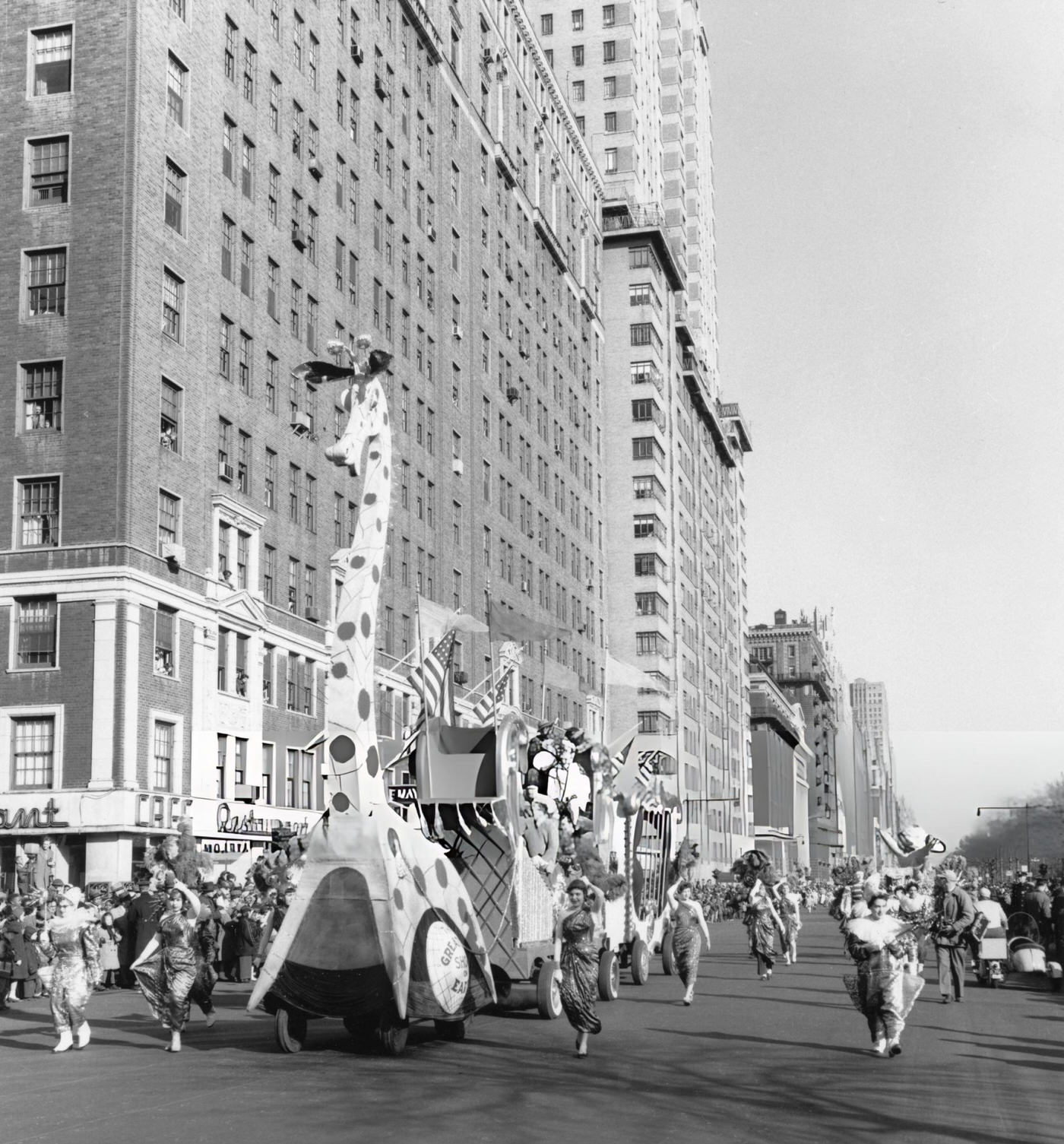 A Macy'S Thanksgiving Day Parade Float, Circa 1956.