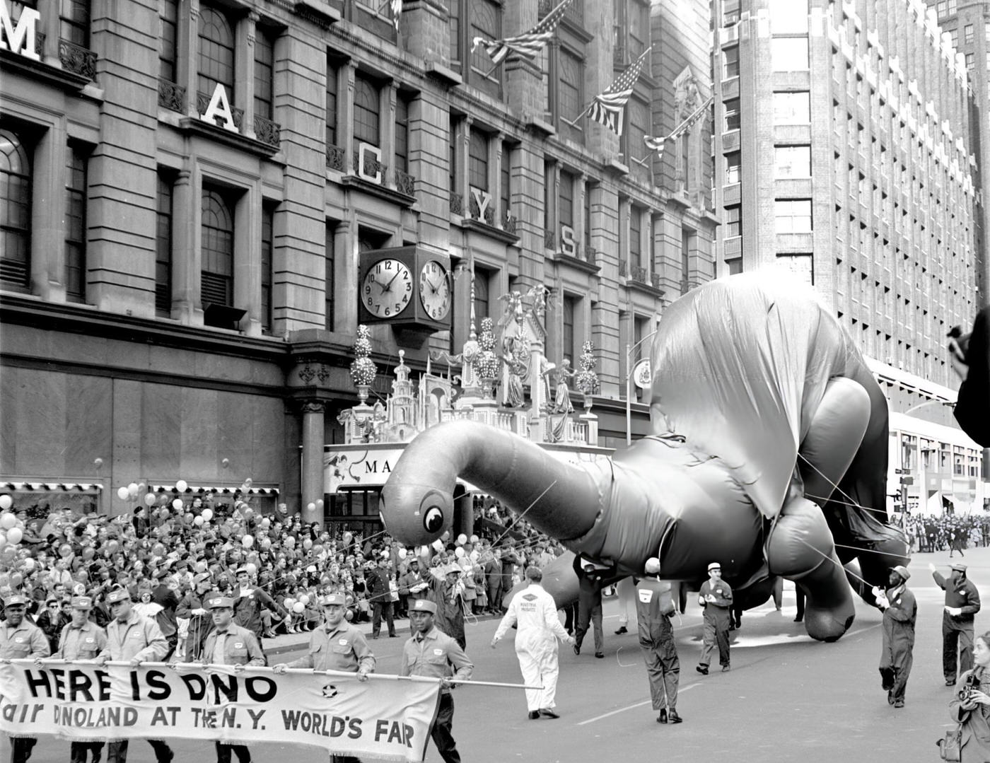 Popeye'S Giant Balloon Never Got Inflated, And Dino The Dinosaur Drooped After Hitting A Lamppost During Macy'S Thanksgiving Day Parade, 1964.