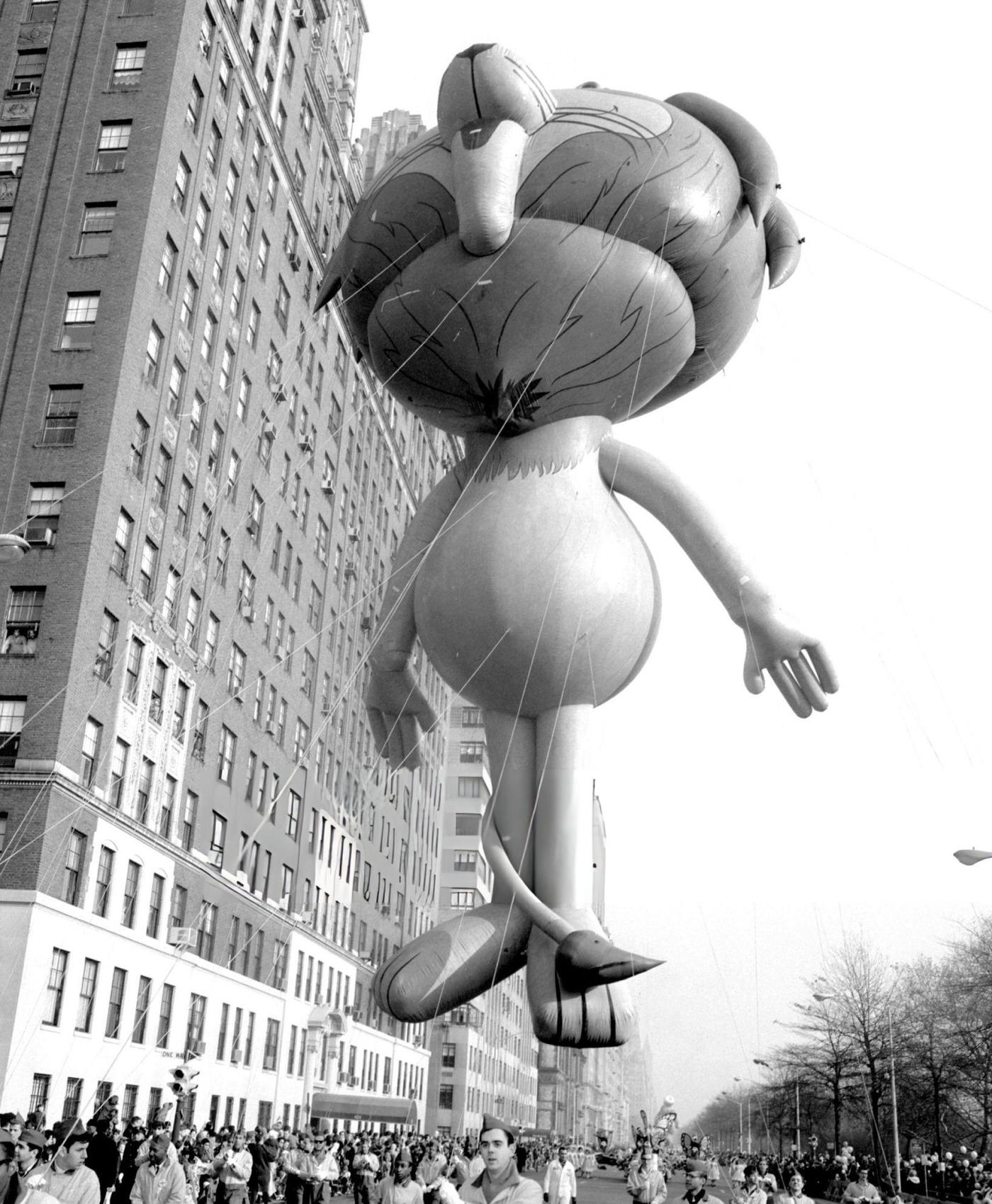 Linus Appears At Macy'S Thanksgiving Day Parade, 1965.