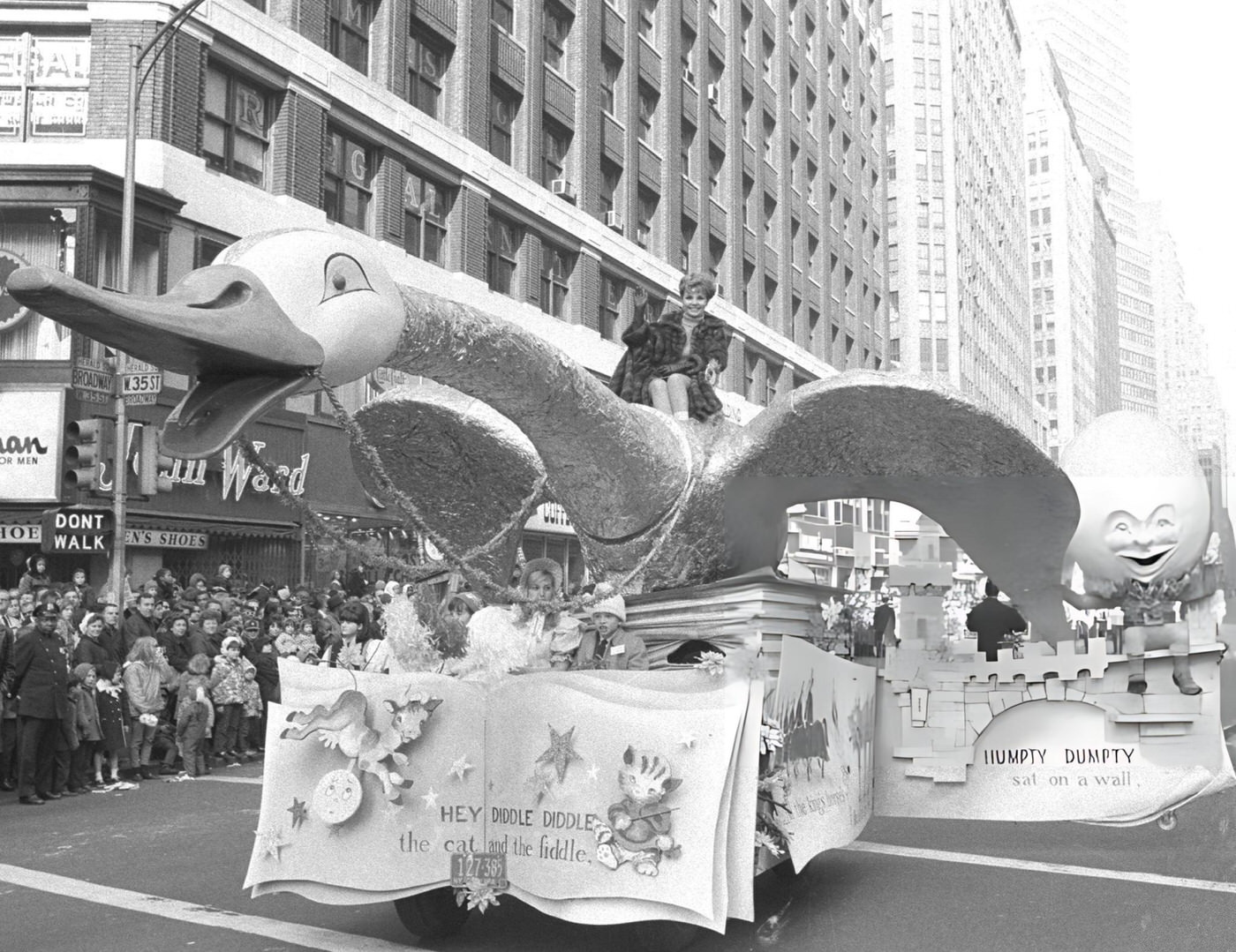 Singer Teresa Brewer Gets A Ride From Mother Goose As Macy'S Thanksgiving Day Parade Arrives At Herald Square, 1964.