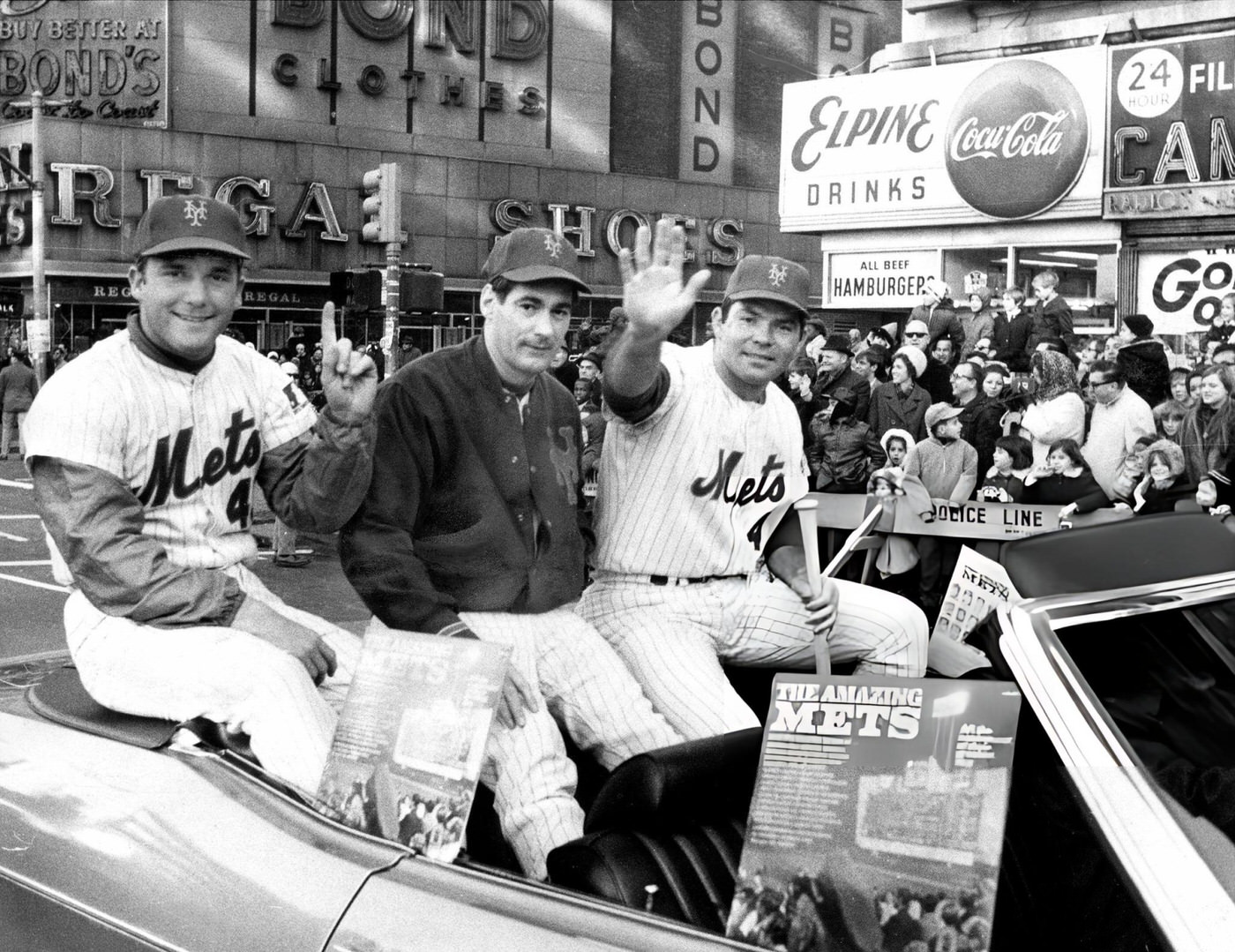 New York Mets Tug Mcgraw, Ron Taylor, And Ron Swoboda Participate In The Annual Macy'S Thanksgiving Day Parade, 1970.