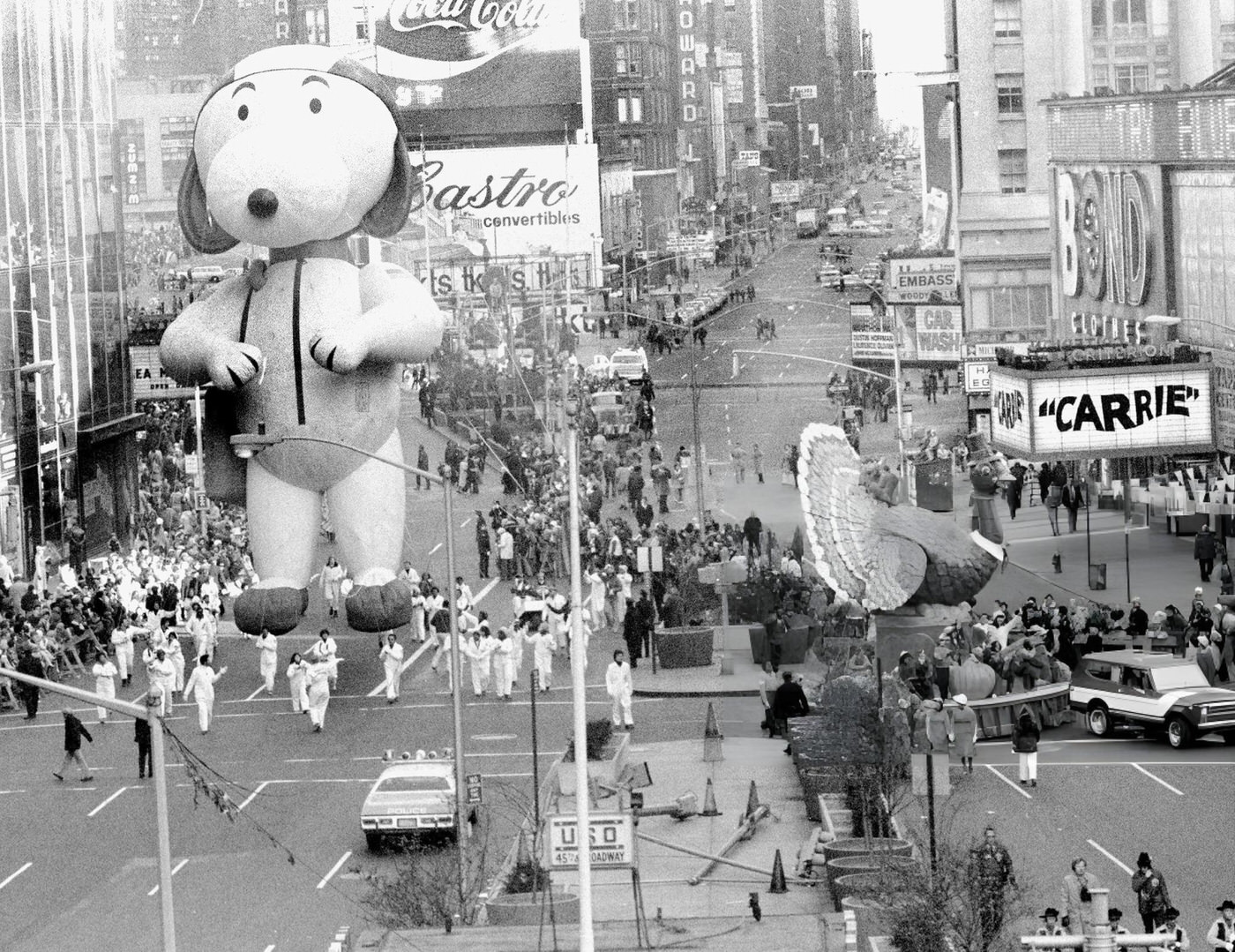 Snoopy Is Featured At The Macy'S Thanksgiving Day Parade, 1972.