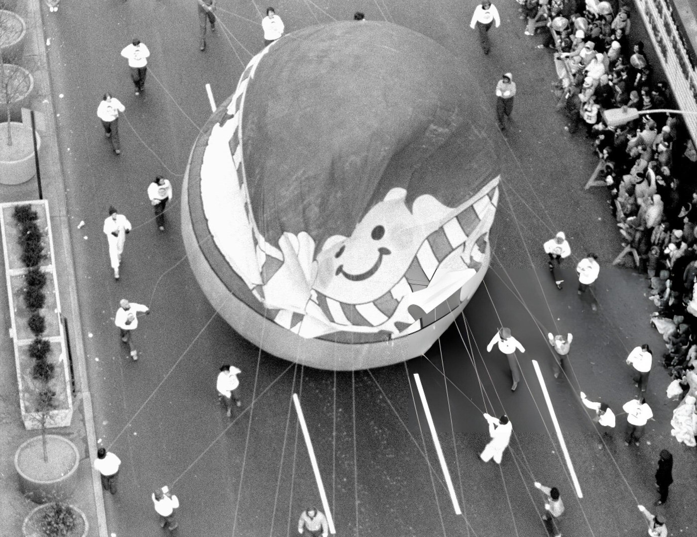 Weeble Appears Deflated At The Macy'S Thanksgiving Day Parade, 1972.