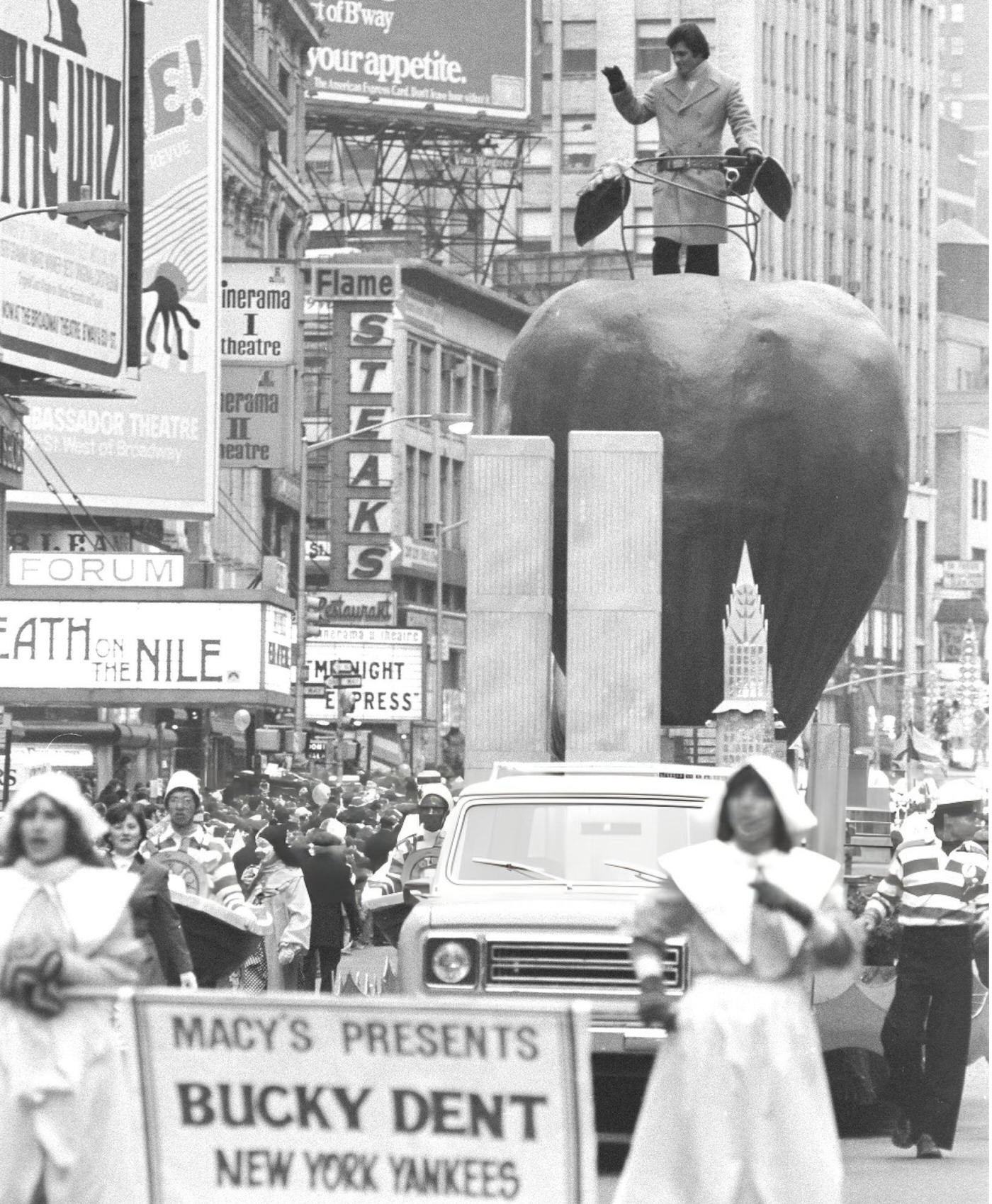 New York Yankees Player Bucky Dent Rides Atop The Big Apple On The Daily News Float At Macy'S Thanksgiving Day Parade, 1972.