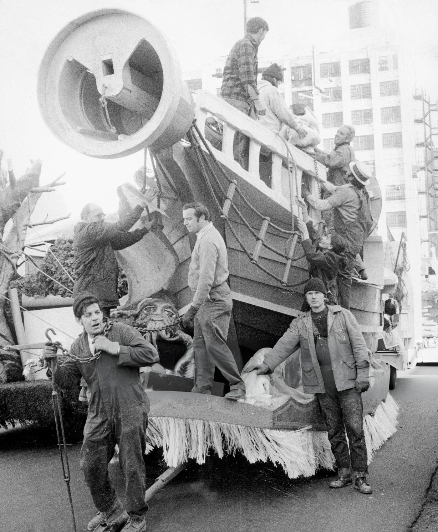Crew In Hoboken, N.j. Prepares A Pirate Ship Float For Macy'S Thanksgiving Day Parade, 1972.