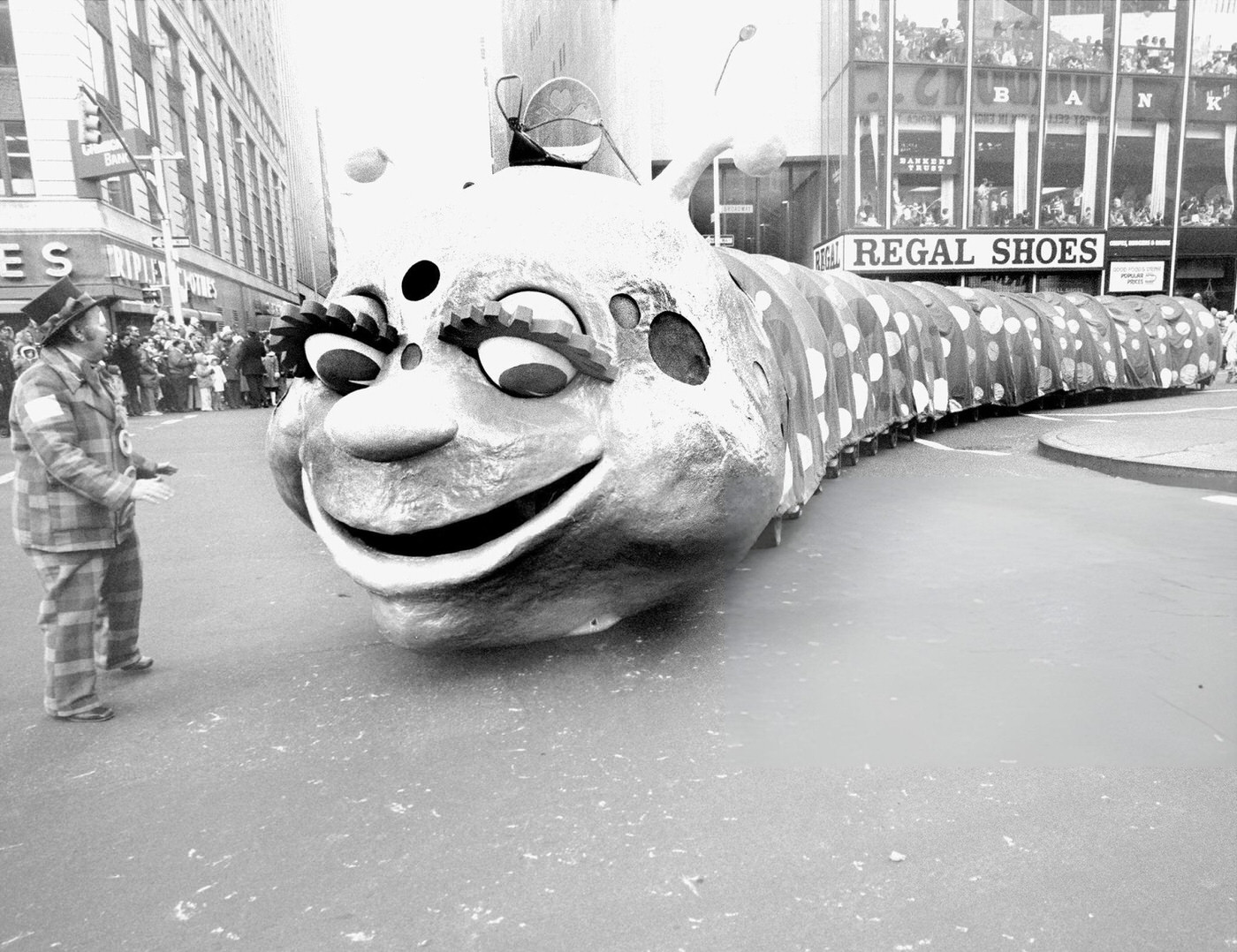 The Centipede Float Keeps A Low Profile At Macy'S Thanksgiving Day Parade, 1972.