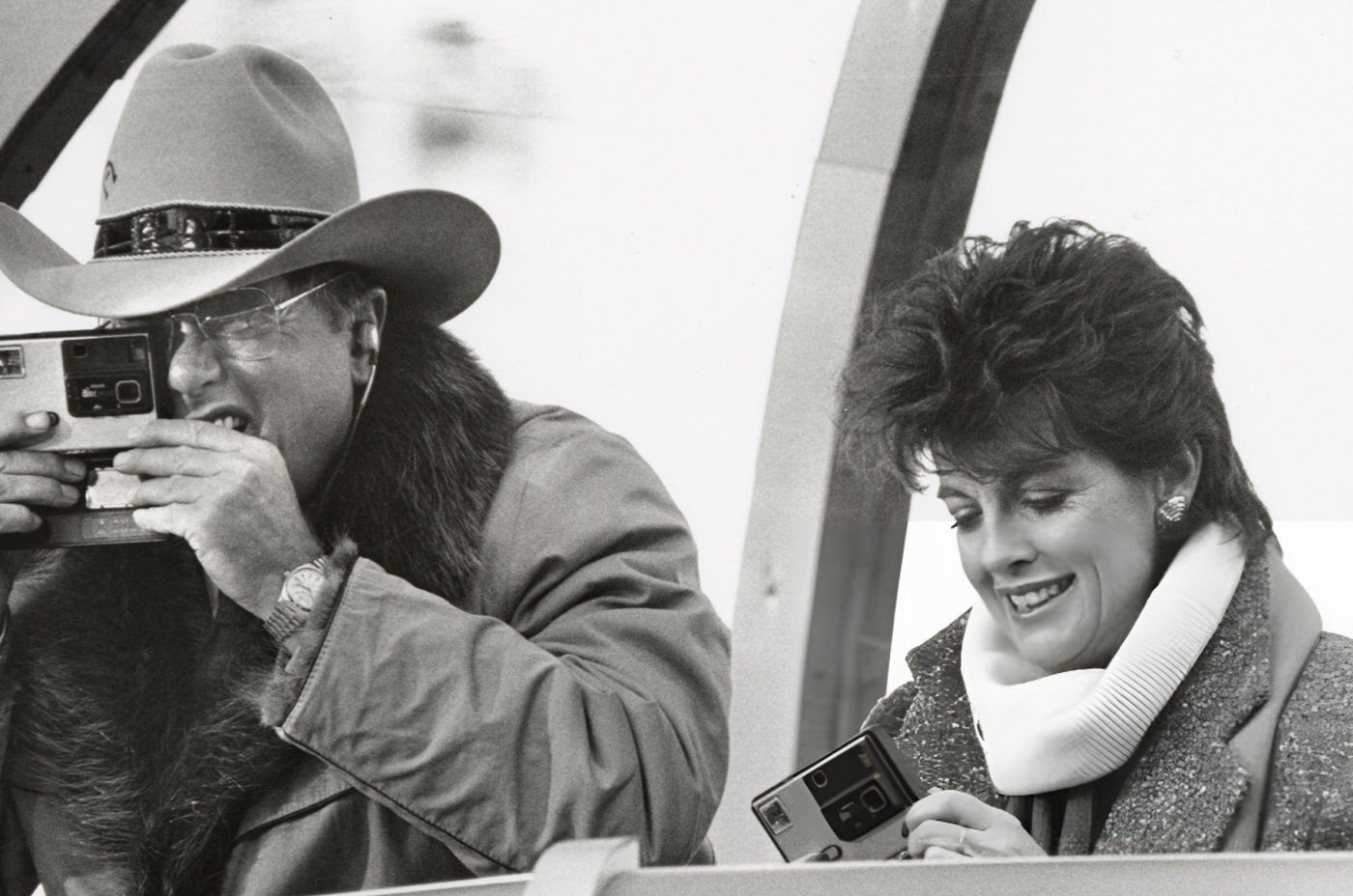Larry Hagman And Linda Gray During The 56Th Annual Macy'S Thanksgiving Day Parade, November 23, 1982.