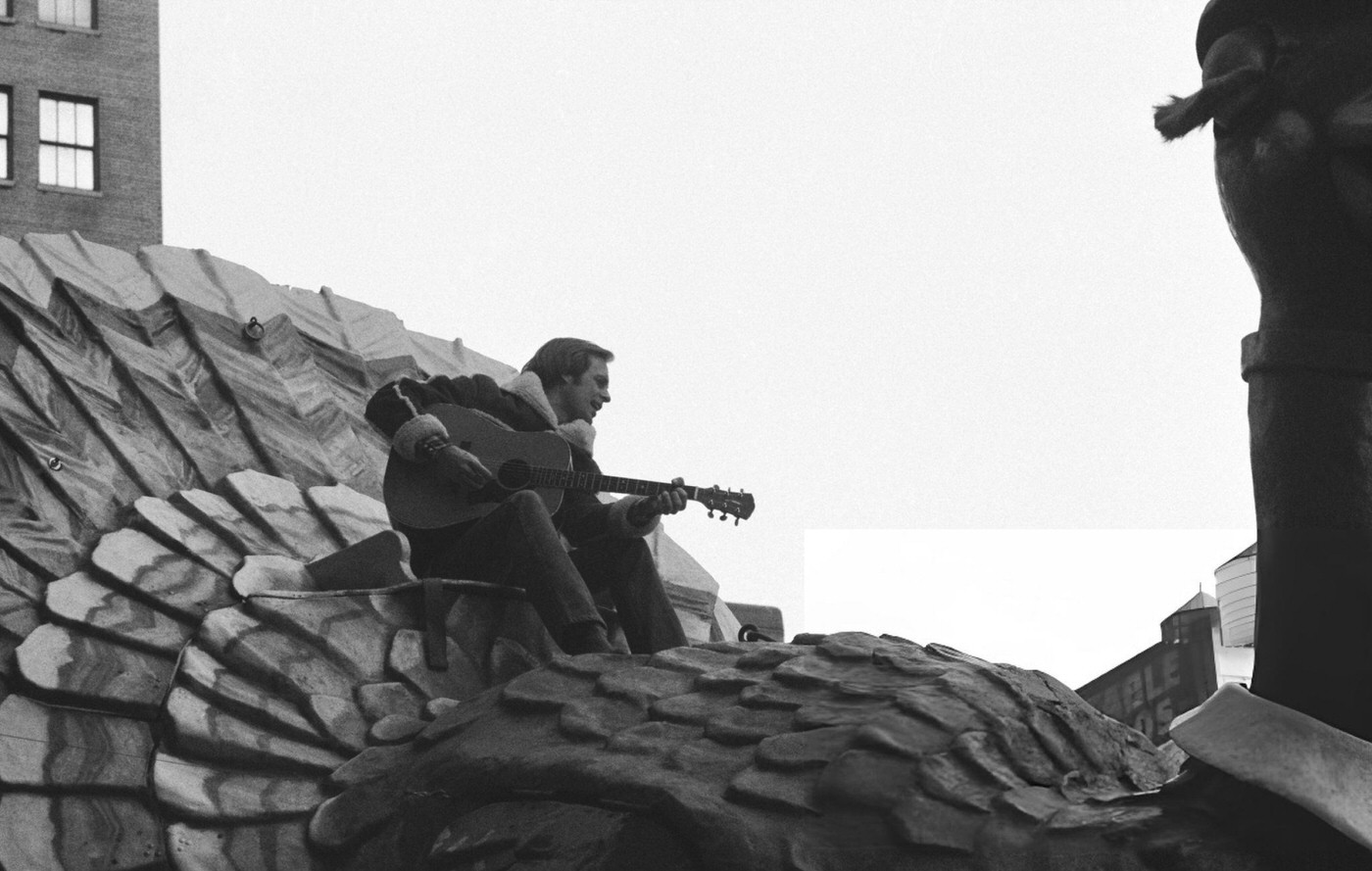 A Singer Performs On Top Of The Turkey Float During The 1982 Macy'S Thanksgiving Day Parade.
