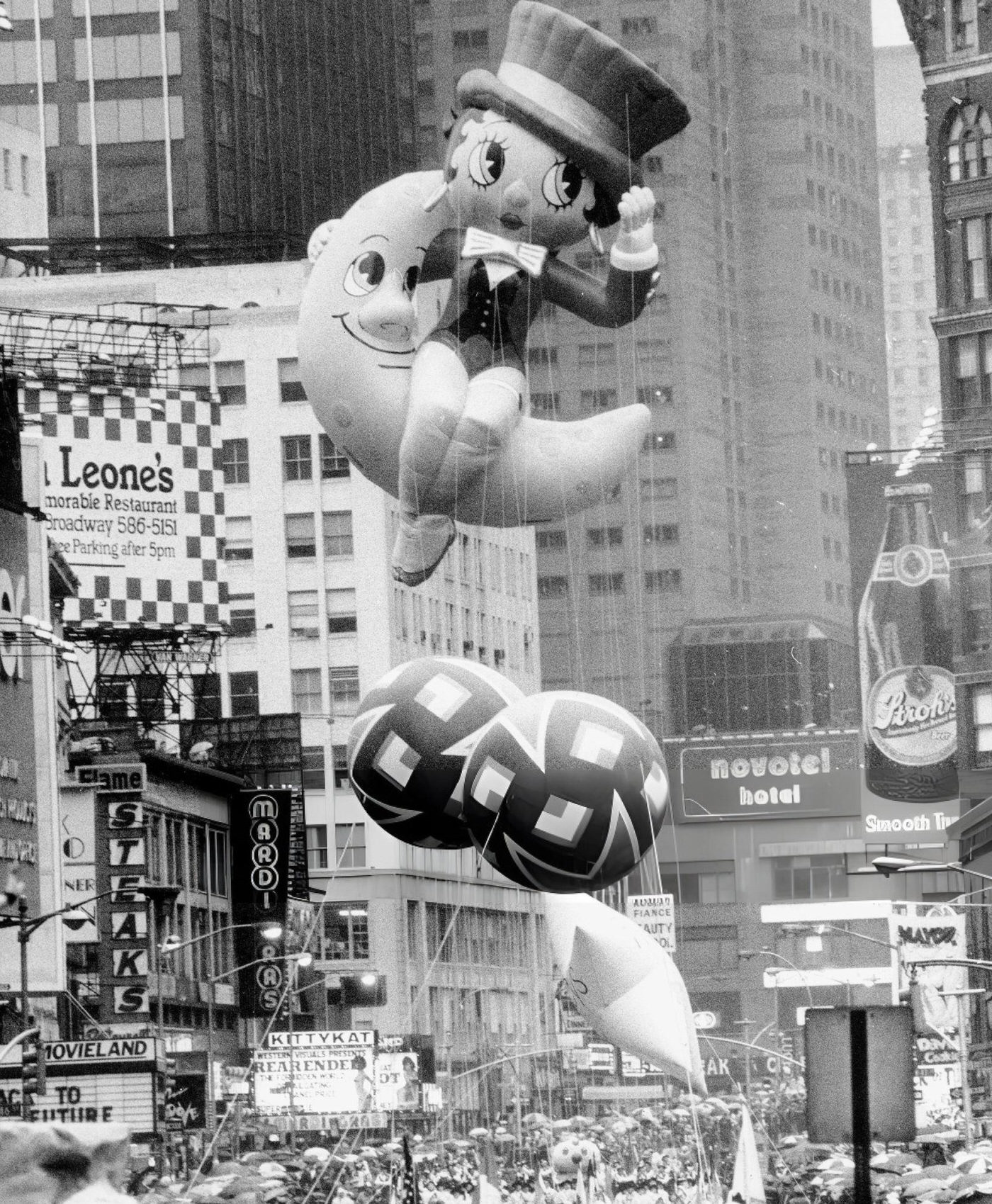 Betty Boop Makes Her Times Square Debut, Rid Ing A Crescent Moon In The Macy'S Thanksgiving Day Parade.
