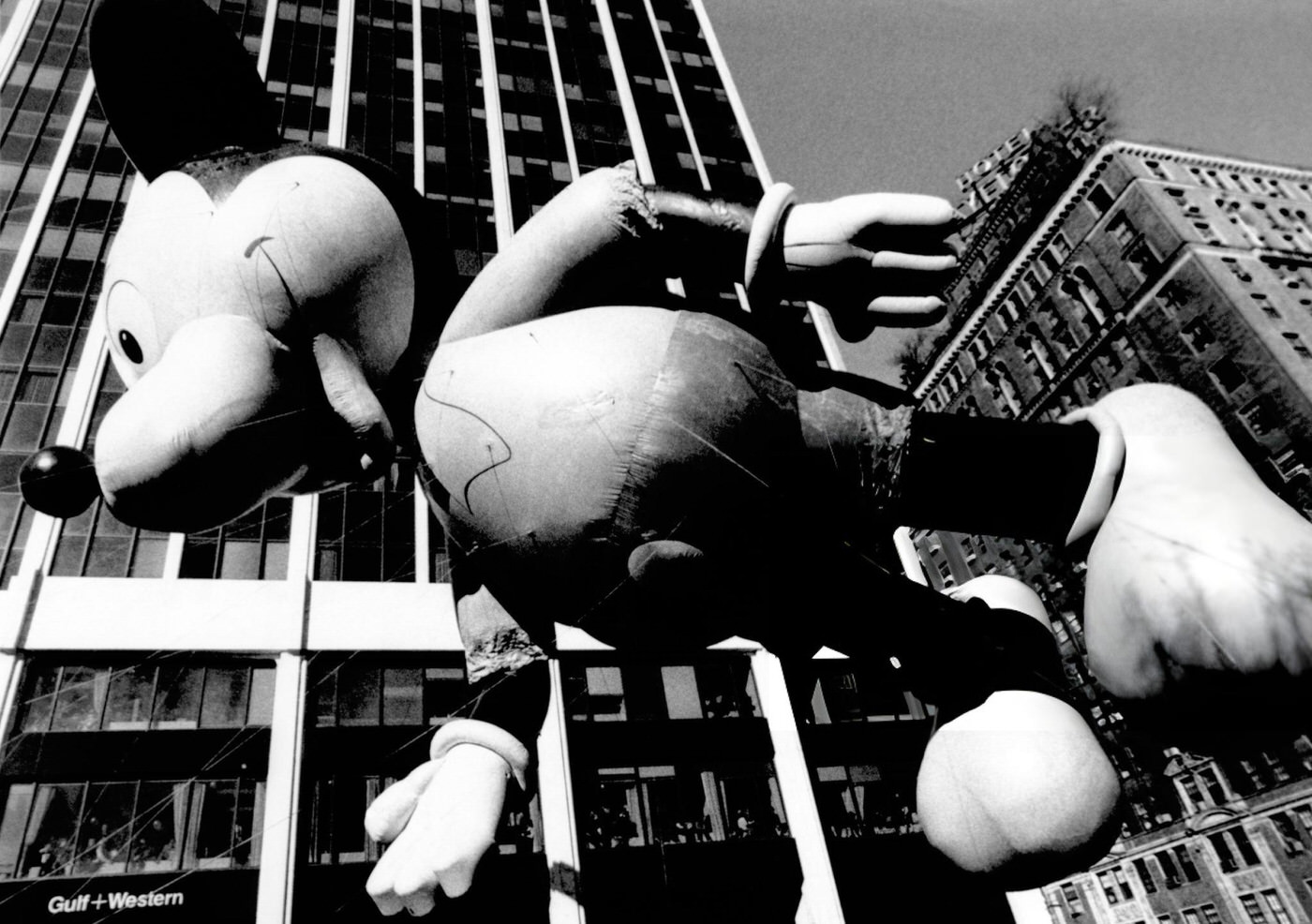 The Disney Character 'Mickey Mouse' Floats Over The Parade Route During The 55Th Annual Macy'S Thanksgiving Day Parade, November 26, 1981.